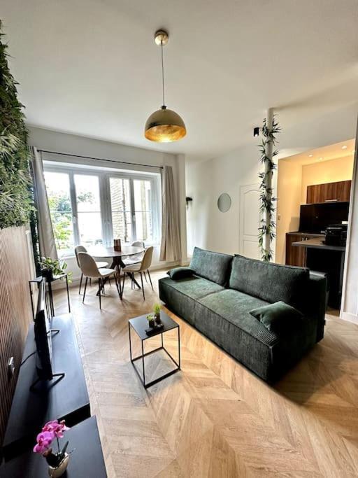 Ferienwohnung L'Amazonia : Face A La Basilique Parking Gratuit Boulogne-sur-Mer Exterior foto