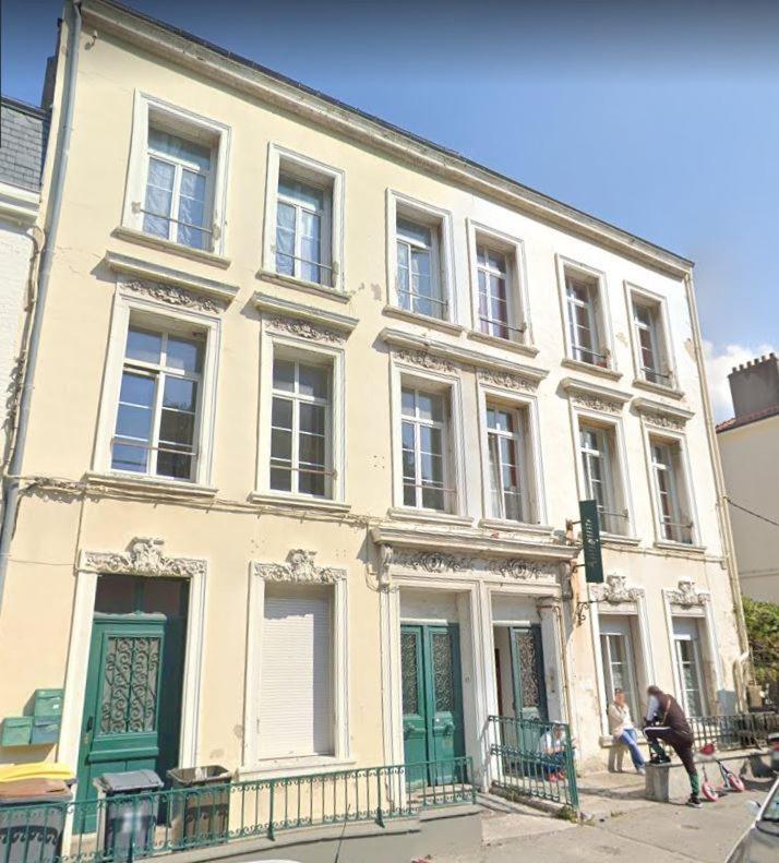 Ferienwohnung L'Amazonia : Face A La Basilique Parking Gratuit Boulogne-sur-Mer Exterior foto